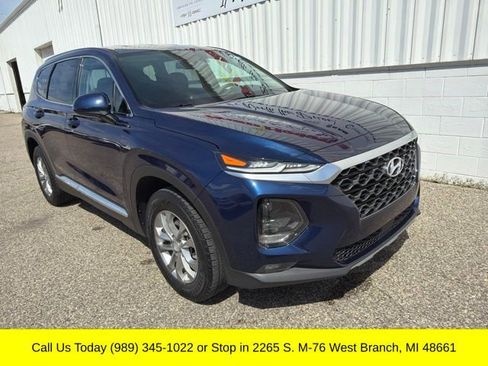 Used 2019 Hyundai Santa Fe SEL AWD/4WD image 3