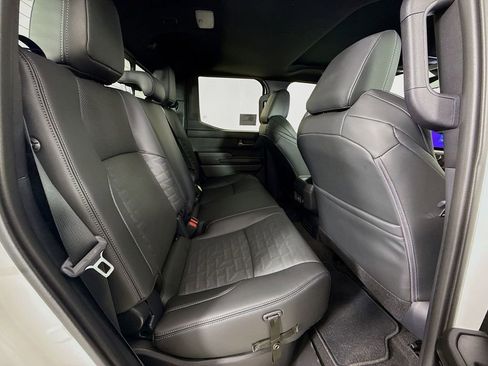 New 2024 Toyota Tacoma TRD Off-Road w/ TRD Off Road Premium Package image 31