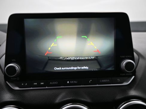 Used 2022 Nissan Sentra SV FWD image 14