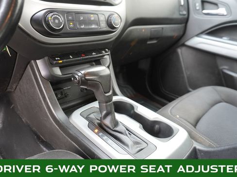 Used 2022 Chevrolet Colorado LT w/ Fleet Safety Package image 10