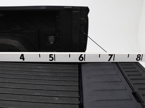 Used 2023 GMC Sierra 1500 AT4 w/ AT4 Premium Package image 13