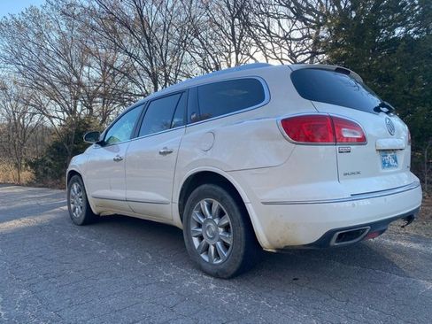 Used 2014 Buick Enclave Leather image 5
