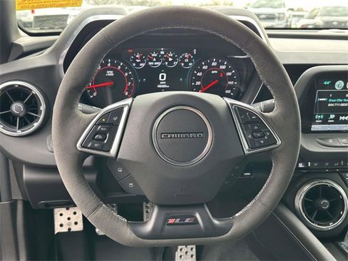 Used 2018 Chevrolet Camaro LT image 18