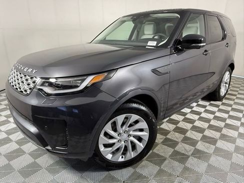 Certified 2025 Land Rover Discovery S image 1