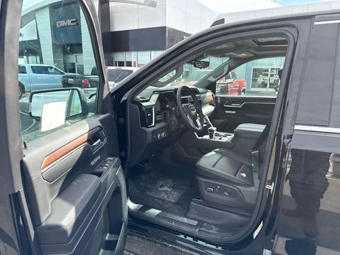 New 2026 GMC Sierra 1500 Denali w/ Denali Reserve Package image 16