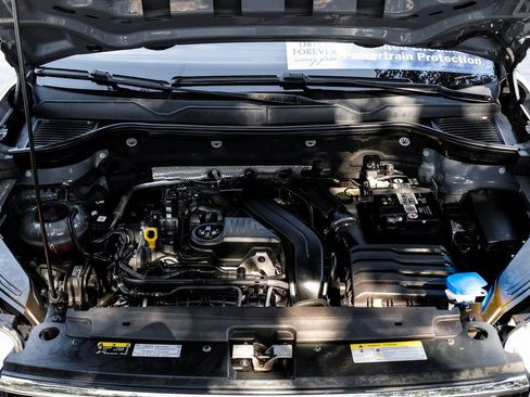 Used 2023 Volkswagen Taos SE image 7