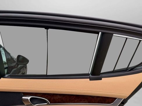 Used 2011 Porsche Panamera 4 image 13