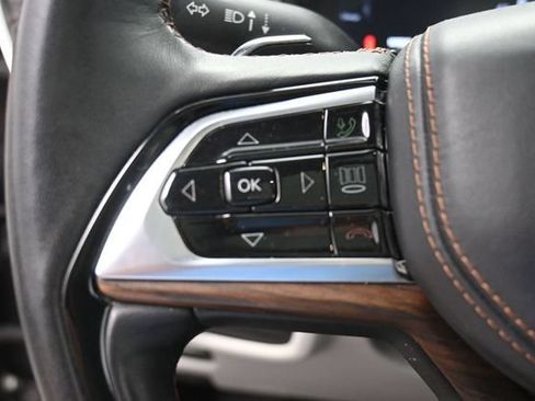 Used 2022 Jeep Grand Cherokee Summit w/ MOPAR Finishing Package AWD/4WD image 24