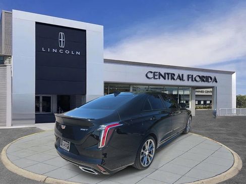 Used 2021 Cadillac CT4 Sport w/ Technology Package RWD image 3