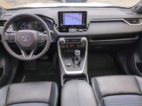 Used 2019 Toyota RAV4 XSE image 21