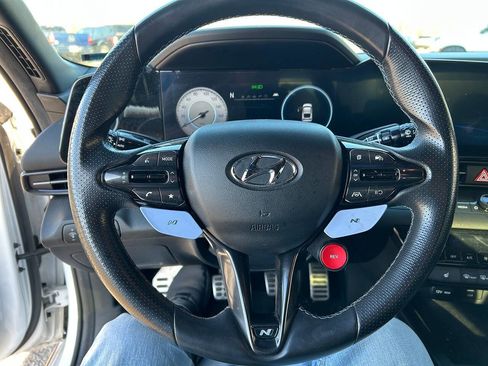 Used 2023 Hyundai Elantra N image 8