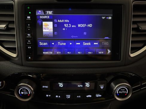 Used 2016 Honda CR-V Touring image 30