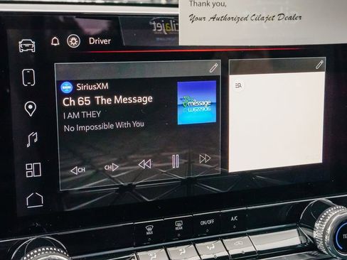 Used 2025 GMC Canyon Elevation image 20