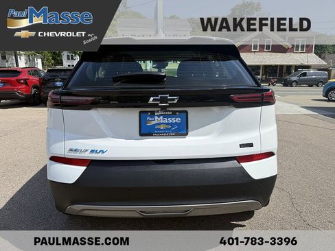 Certified 2023 Chevrolet Bolt EUV LT w/ Convenience Package FWD image 7