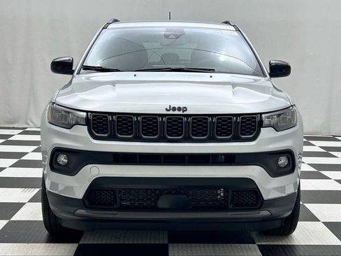 New 2026 Jeep Compass Latitude image 3