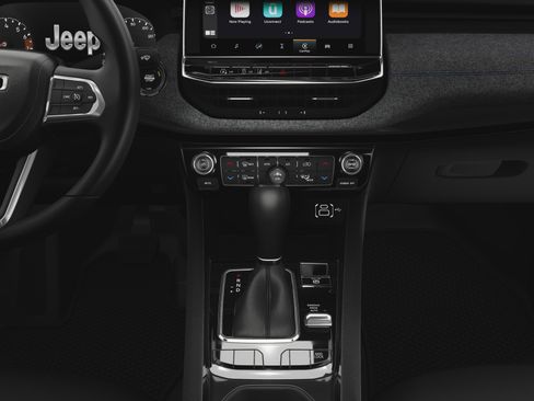 New 2026 Jeep Compass Latitude image 5