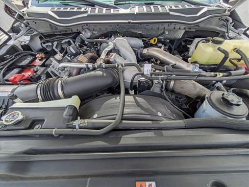 Used 2021 Ford F450 Platinum w/ FX4 Off-Road Package AWD/4WD image 23