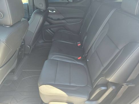 Certified 2023 Chevrolet Traverse LT w/ LT Premium Package AWD/4WD image 10