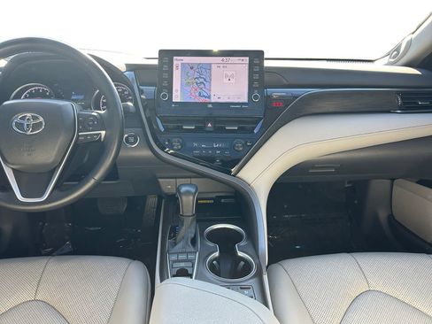 Used 2023 Toyota Camry XLE w/ Navigation Package FWD image 12