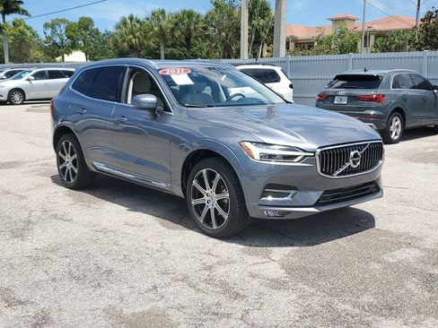 Used 2021 Volvo XC60 T5 Inscription w/ Advanced Package FWD image 2
