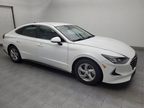 Used 2021 Hyundai Sonata SE FWD image 11