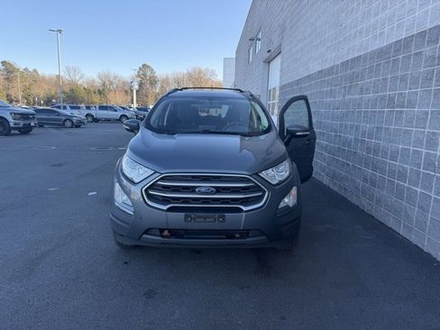 Used 2020 Ford EcoSport SE w/ SE Convenience Package image 2