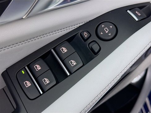 New 2026 BMW X5 xDrive50e w/ M Sport Package image 18