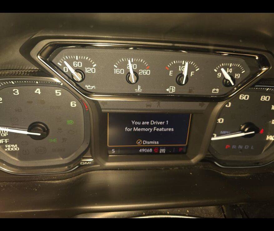 Used 2019 GMC Sierra 1500 SLT w/ SLT Premium Plus Package AWD/4WD image 6