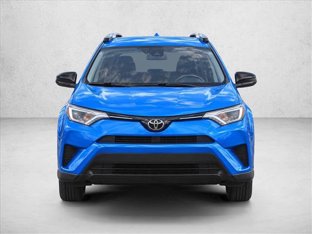 Used 2017 Toyota RAV4 LE FWD image 2
