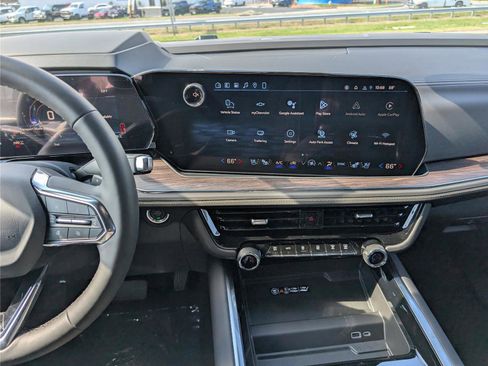 New 2026 Chevrolet Tahoe Premier AWD/4WD image 18