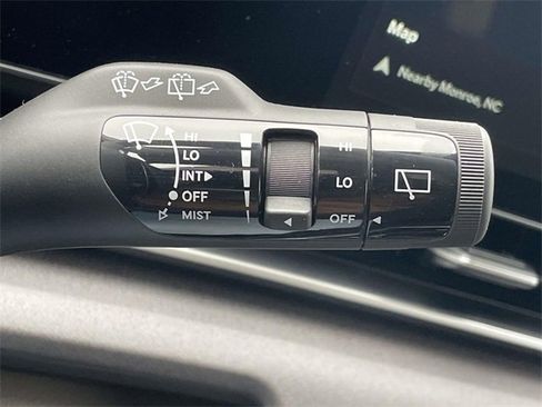 New 2026 Kia Carnival EX image 32