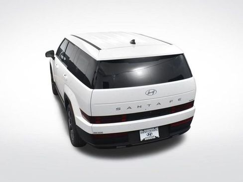 Used 2026 Hyundai Santa Fe SE image 23