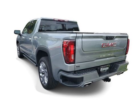 Used 2023 GMC Sierra 1500 Denali w/ Denali Reserve Package AWD/4WD image 3