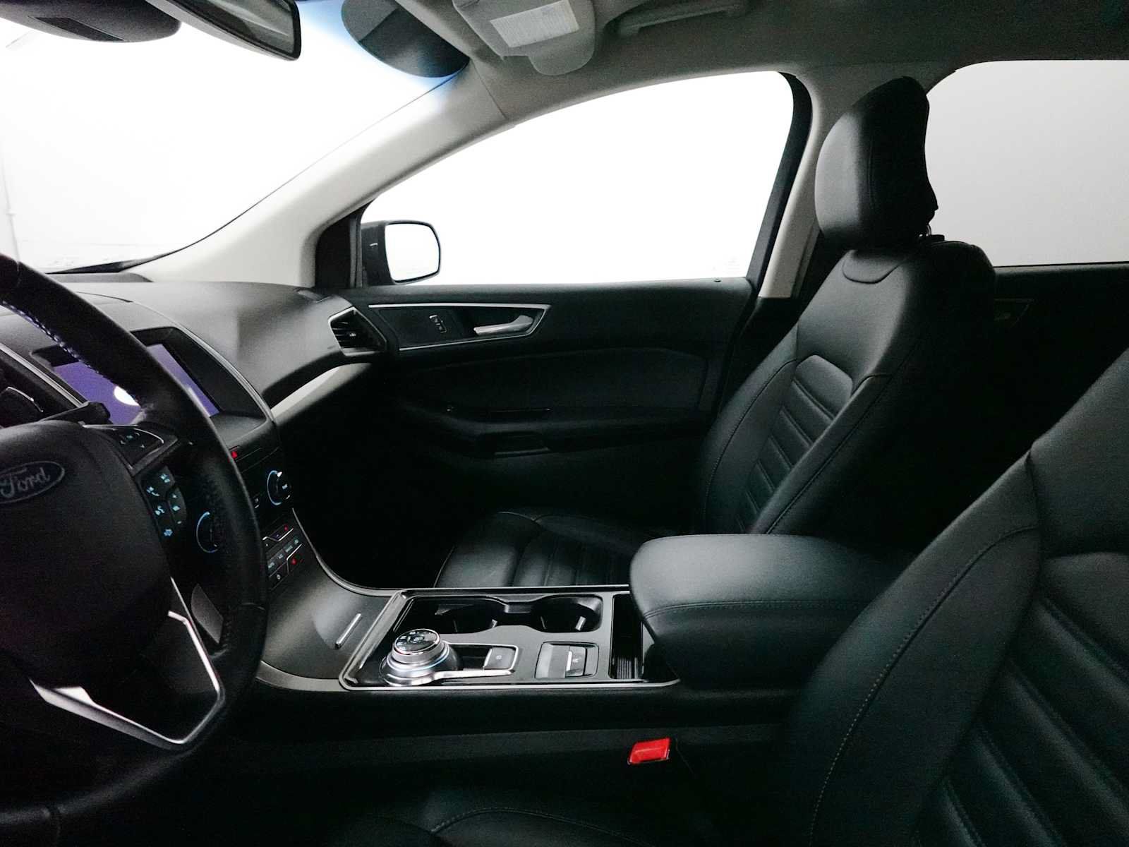 Used 2019 Ford Edge SEL w/ Equipment Group 201A AWD/4WD image 13