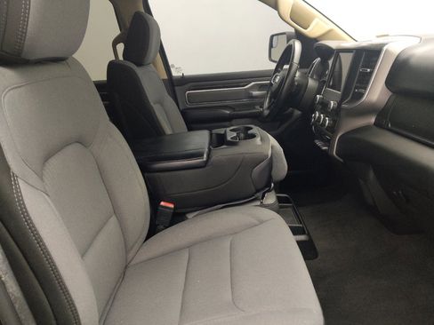 Used 2019 RAM 1500 Big Horn RWD image 21