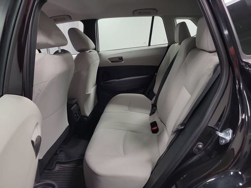 Used 2025 Toyota Corolla Cross L FWD image 25