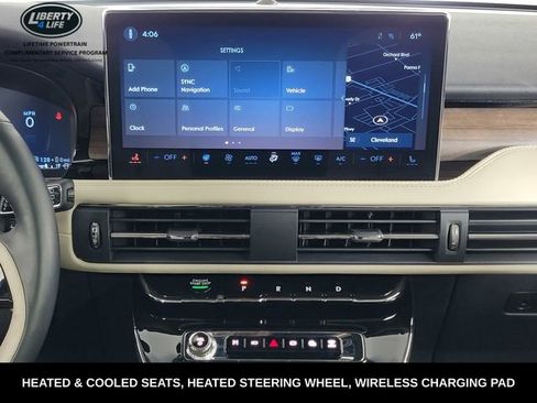 Used 2025 Lincoln Corsair Grand Touring w/ Equipment Group 301A image 19