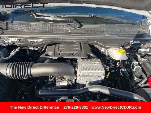 New 2026 RAM 1500 4x4 Crew Cab image 11
