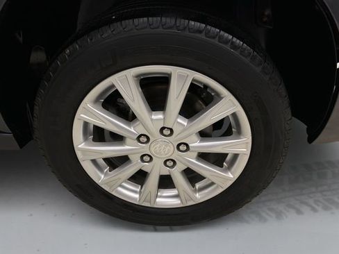 Used 2010 Buick Lucerne CX FWD image 17