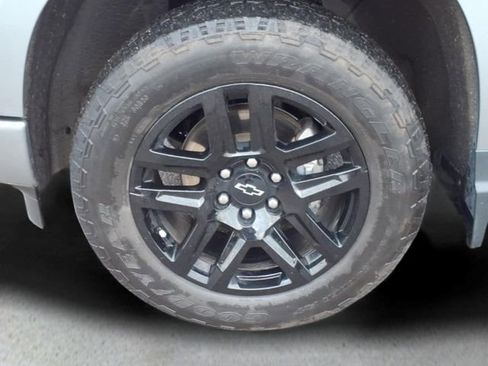 Used 2023 Chevrolet Silverado 1500 RST w/ Convenience Package II image 10