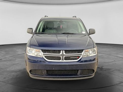 Used 2018 Dodge Journey SE w/ Connectivity Group FWD image 3