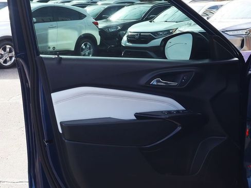 Used 2024 Chevrolet Trax LT w/ Driver Confidence Package image 36