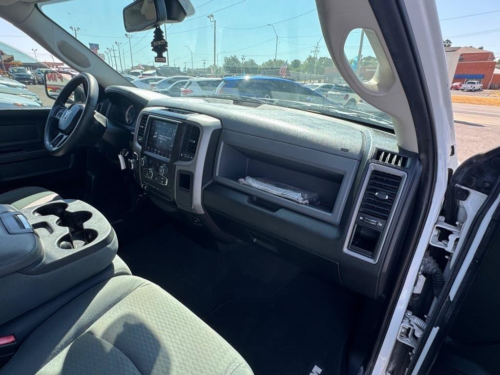 Used 2019 RAM 1500 Tradesman w/ Chrome Plus Package RWD image 12