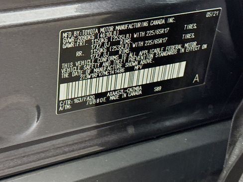 Used 2021 Toyota RAV4 XLE FWD image 40