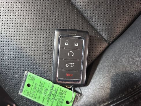 Used 2024 Jeep Wagoneer Series II AWD/4WD image 38