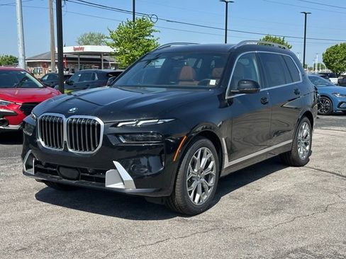New 2026 BMW X7 xDrive40i AWD/4WD image 6