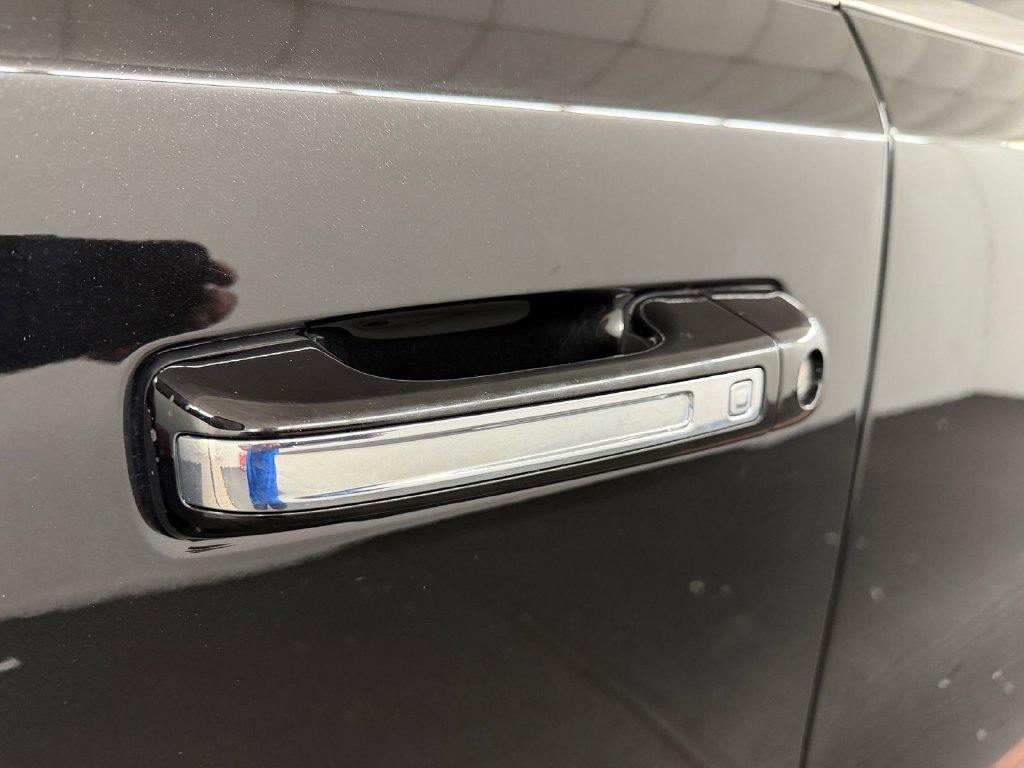 Used 2022 RAM 1500 Limited w/ Body-Colour Bumper Group AWD/4WD image 8