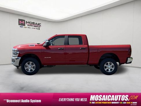 New 2026 RAM 2500 Big Horn AWD/4WD image 4