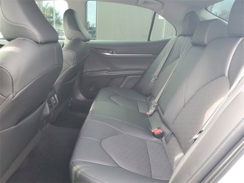 Used 2023 Toyota Camry XSE image 10