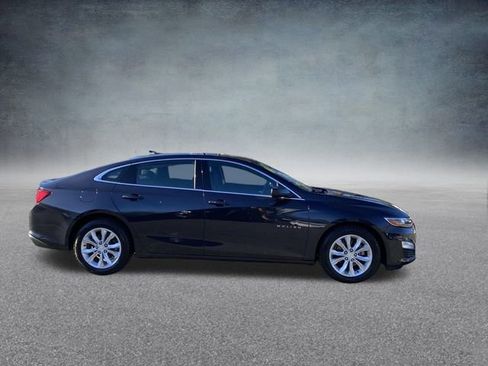 Used 2023 Chevrolet Malibu LT image 21